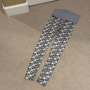 Chic Patterned Women's Leggings